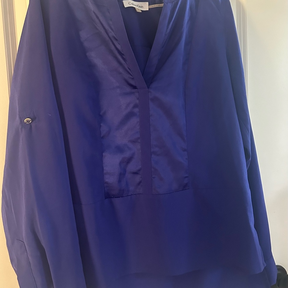 Calvin Klein Women's V-Neck Cobalt Blue Tunic Blouse